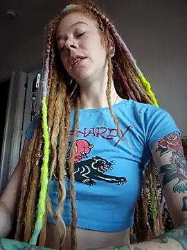 LucidLucy online show from 4, 10, 2025