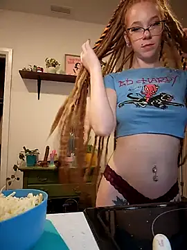 LucidLucy online show from 30, 10, 2025