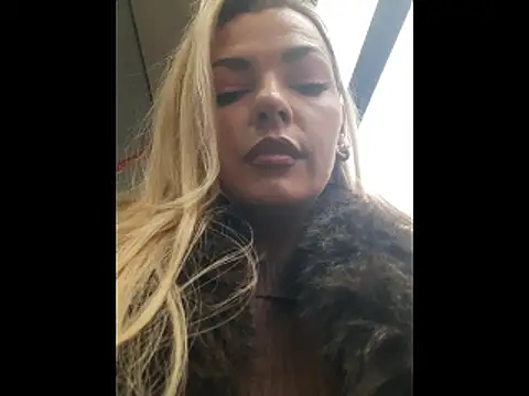 Snapshot of Dirtyfeelin chatting on 16, 2, 2026 Dirtyfeelin online show from 16, 2, 2026