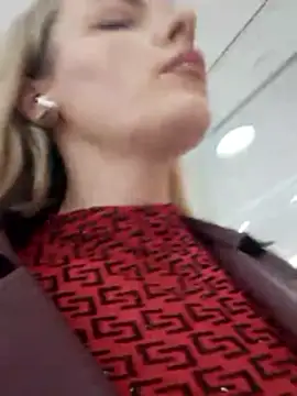 Snapshot of Dirtyfeelin chatting on 8, 2, 2026 Dirtyfeelin online show from 8, 2, 2026