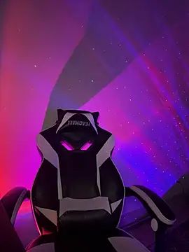 thebrattygoddess online show from 6, 3, 2025