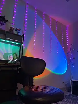 thebrattygoddess online show from 18, 12, 2025