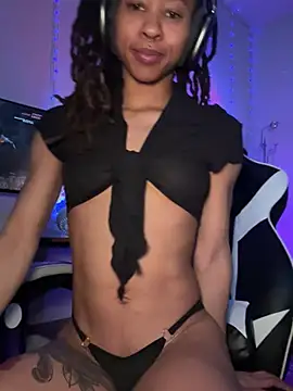 thebrattygoddess online show from 20, 3, 2025