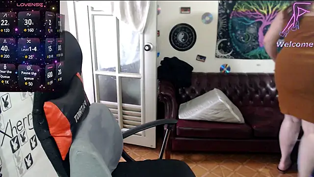 xherry horny online show from 5, 2, 2025