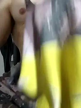 sexy fit guy on cam online show from 28, 2, 2025