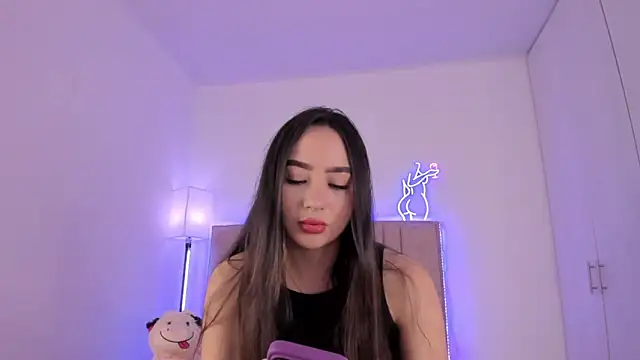 DannaTeen online show from 15, 2, 2025