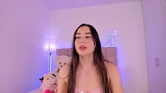 DannaTeen online show from 8, 3, 2025