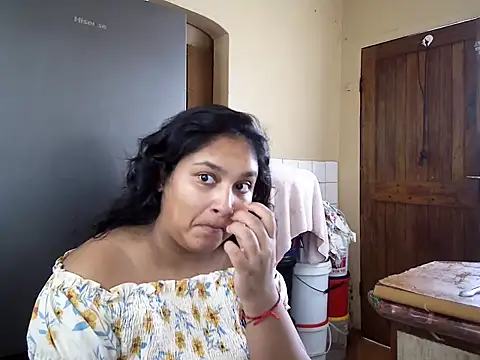 Indianbloom- online show from 14, 9, 2025