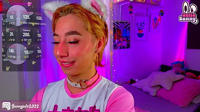 Snapshot of Littlebunny21 chatting on 18, 3, 2025 Littlebunny21 online show from 18, 3, 2025