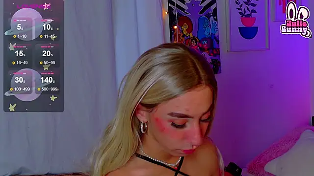 Snapshot of Littlebunny21 chatting on 9, 3, 2025 Littlebunny21 online show from 9, 3, 2025