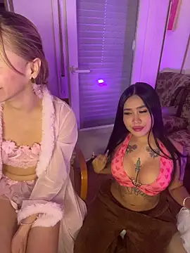 Snapshot of Littlebunny21 chatting on 29, 10, 2025 Littlebunny21 online show from 29, 10, 2025