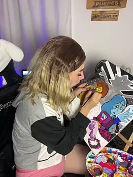 Snapshot of Littlebunny21 chatting on 6, 12, 2024 Littlebunny21 online show from 6, 12, 2024