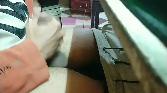 growing20yo online show from 18, 2, 2025