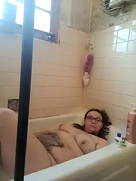 ZeTurtleMaster online show from 4, 1, 2025