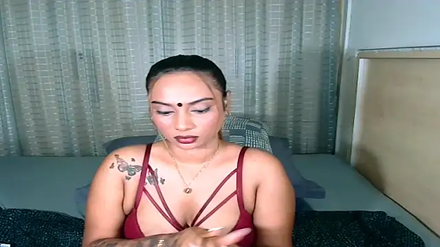 sexyindianchic online show from 5, 2, 2026