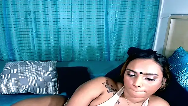 sexyindianchic online show from 2, 4, 2026