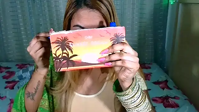 sexyindianchic online show from 24, 9, 2025