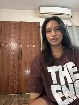 DarlingJenny22 online show from 13, 5, 2026