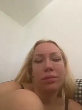 SofiaJoy online show from 7, 5, 2026