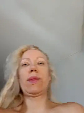 Snapshot of SofiaJoy chatting on 15, 7, 2026 SofiaJoy online show from 15, 7, 2026