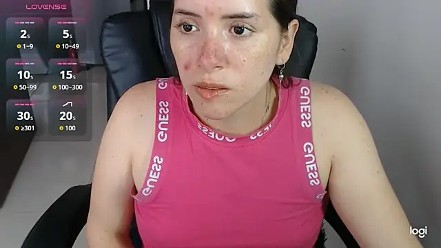 spicey latina online show from 19, 5, 2026