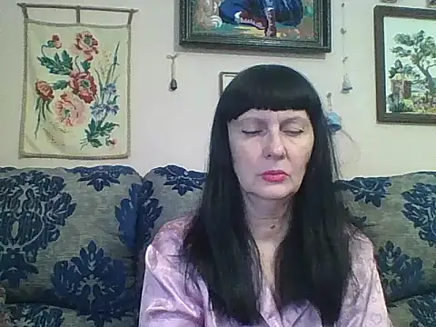 MelanyBanks online show from 25, 4, 2026