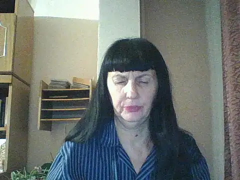 Snapshot of MelanyBanks chatting on 4, 11, 2025 MelanyBanks online show from 4, 11, 2025