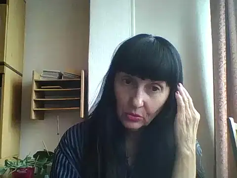 Snapshot of MelanyBanks chatting on 18, 11, 2025 MelanyBanks online show from 18, 11, 2025