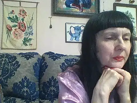 Snapshot of MelanyBanks chatting on 7, 4, 2026 MelanyBanks online show from 7, 4, 2026