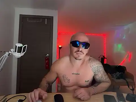 LMURPHYOK online show from 17, 5, 2026