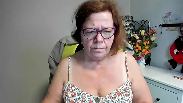 Adelewildx online show from 5, 6, 2026