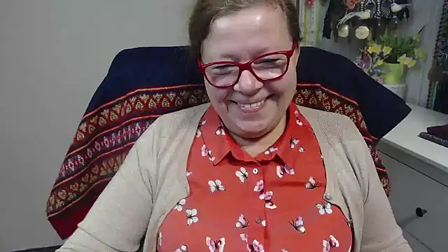 Adelewildx online show from 10, 11, 2025