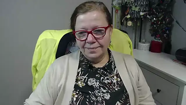 Adelewildx online show from 19, 12, 2025