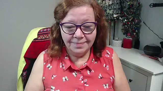 Adelewildx online show from 16, 12, 2025