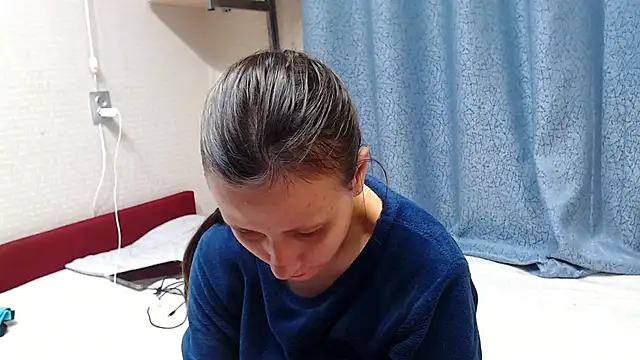 alisacucumber online show from 26, 10, 2025