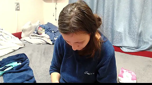 alisacucumber online show from 20, 9, 2025