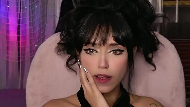 Snapshot of YourKatt chatting on 16, 10, 2025 YourKatt online show from 16, 10, 2025