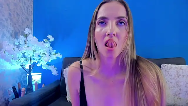 BellaMarieX online show from 25, 7, 2026