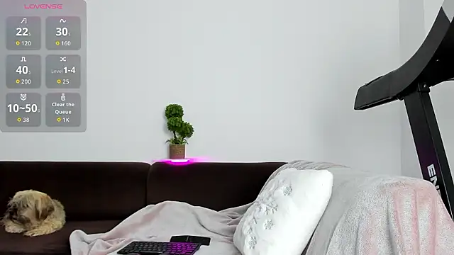 baby alice online show from 4, 2, 2026