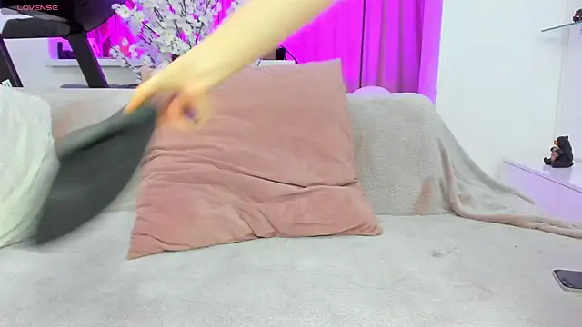 baby alice online show from 21, 11, 2025