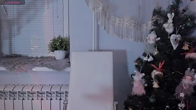 Eva Shameless online show from 24, 12, 2024