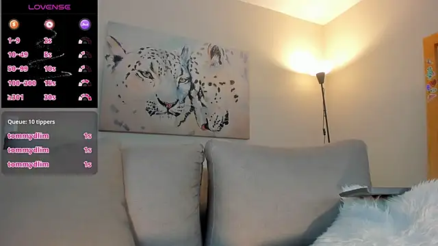 BrennaWalker online show from 19, 12, 2025