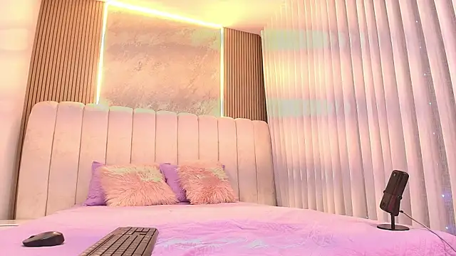 emyli sw  online show from 20, 2, 2026