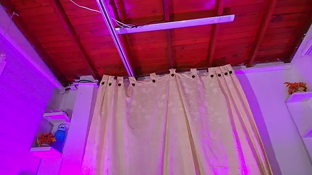 Snapshot of emyli_sw_ chatting on 2, 3, 2025 emyli sw online show from 2, 3, 2025