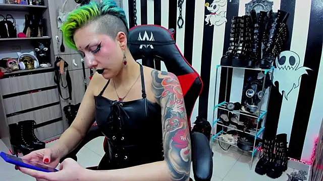 Mistress Yelena online show from 21, 1, 2025