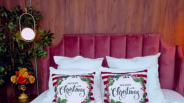 AdoraLynn online show from 14, 12, 2024