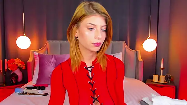 AdoraLynn online show from 3, 11, 2025