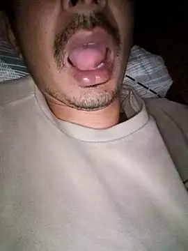 Snapshot of dreamtoungelick69 chatting on 2, 3, 2026 dreamtoungelick69 online show from 2, 3, 2026