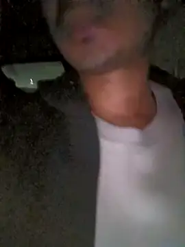 Snapshot of dreamtoungelick69 chatting on 19, 1, 2026 dreamtoungelick69 online show from 19, 1, 2026