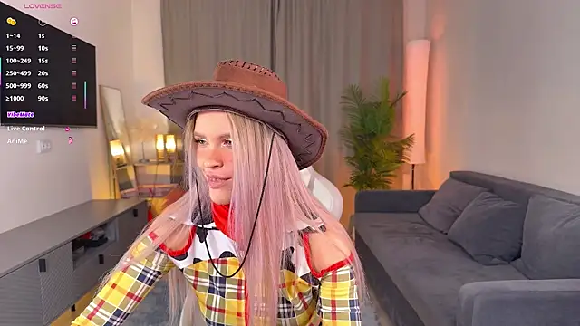 Snapshot of mikkixmeow chatting on 30, 11, 2025 mikkixmeow online show from 30, 11, 2025